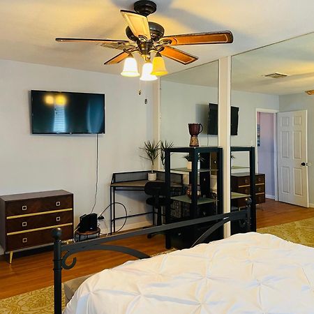 San Antonio Comfort 4 Bedroom 3 Bath Home 5 Mins From Sea World Extérieur photo
